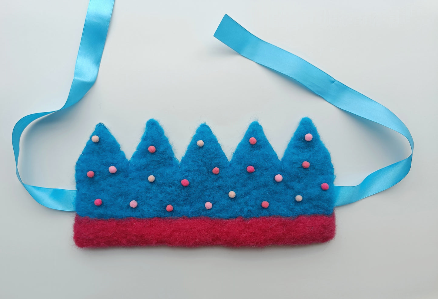 Waldorfkroon uit vilt - blauw