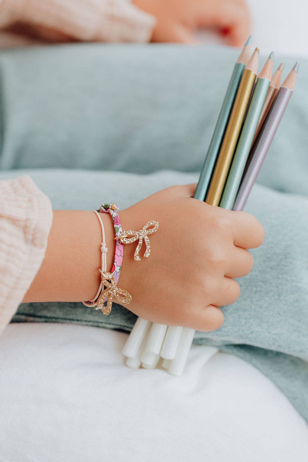 Liberty Crimson Pink armband (gouden strik)